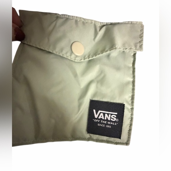 Vans Winterset Sherpa Checkerboard Jacket. - Picture 6 of 8